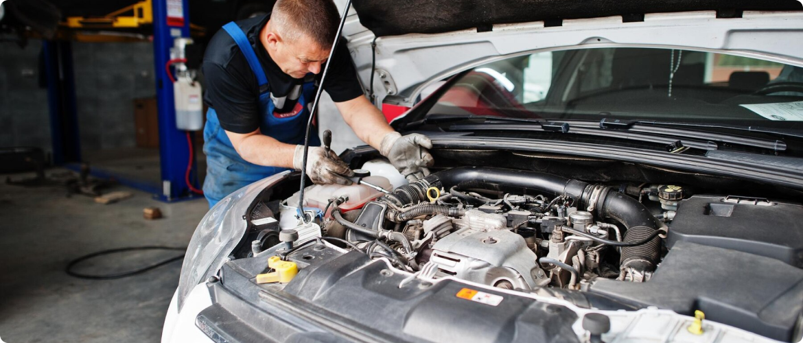 CAR MAINTENANCE SERVICES IN Menomonee Falls, WI